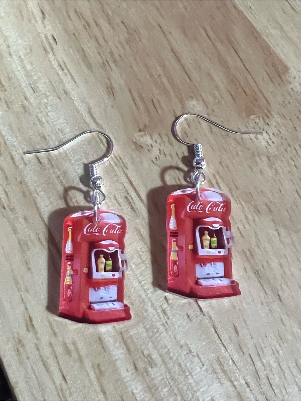 Coca Cola Red Vintage Vending Machine Earrings - Novelty Dangle E68